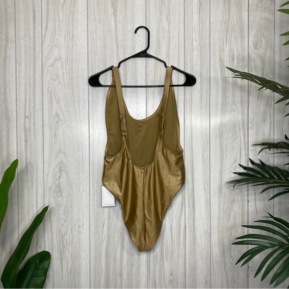 NWT Good American High Cut Deep Back One Piece Bodysuit in Gold Bronze size 4 XL - Picture 3 of 13
